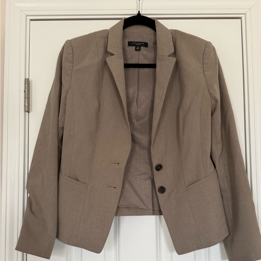 Ann Taylor Classic Tan Blazer